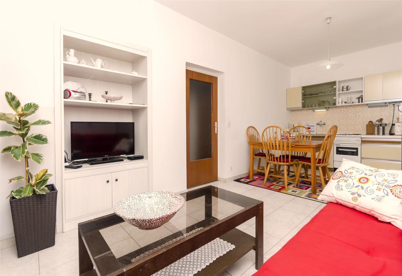 Apartment Jerka Водице Екстериор снимка